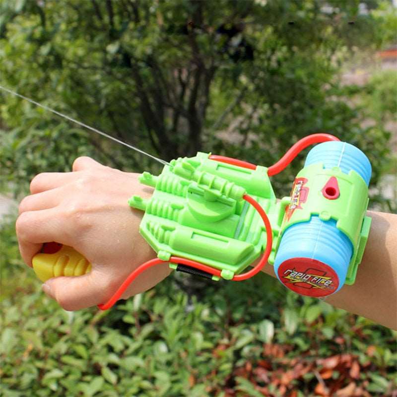 4M range wrist water gun