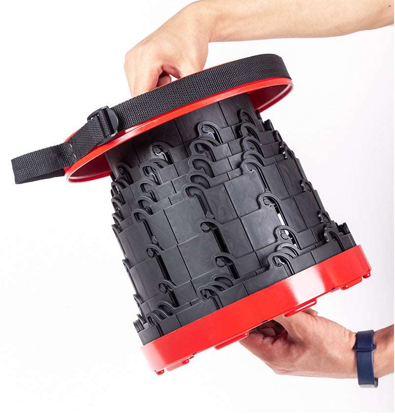 Portable retractable stool