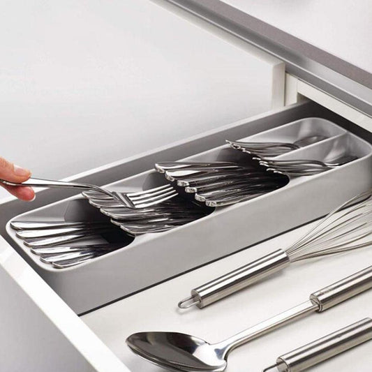 The kitchen organizer tray