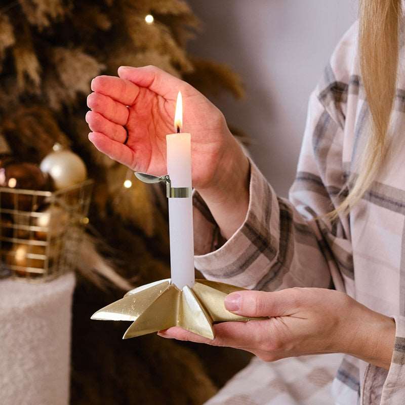 Automatic Candle Extinguishing Clip